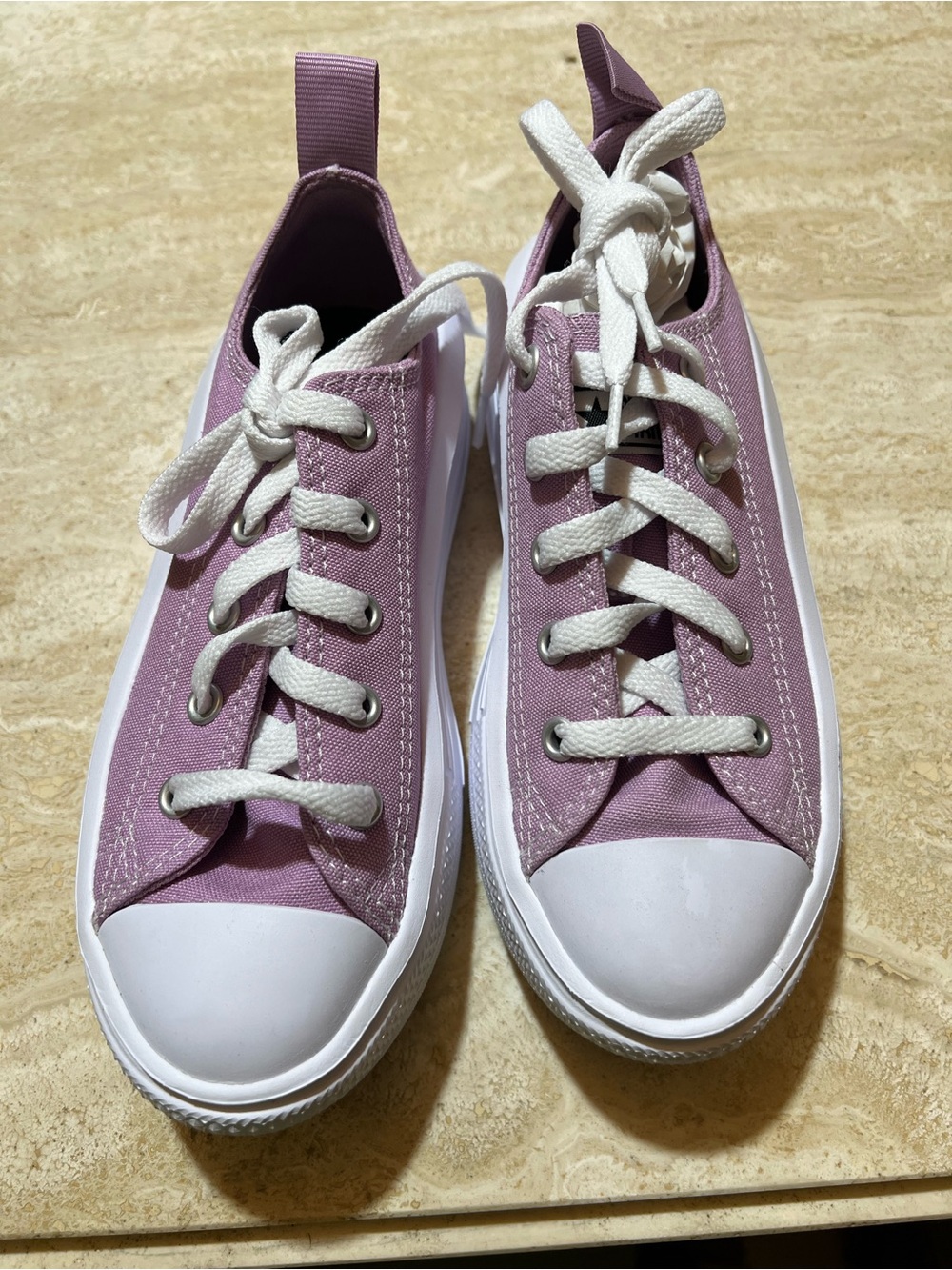Lilac Canvas Chucks Low-Top Sneakers with White Toe Cap